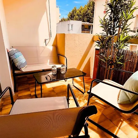 Spacieux Avec Terrasse, à 150m De La Apartamento