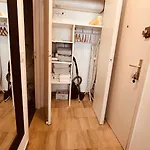 Spacieux Avec Terrasse, à 150m De La *